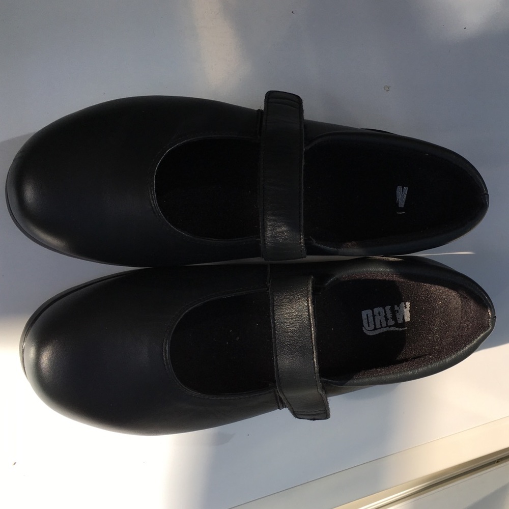 COPY - Drew all leather maryjanes. Like new